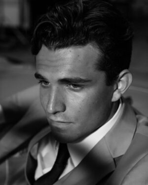 Greg Rogstad Instagram - Hi there 🖊 #noir