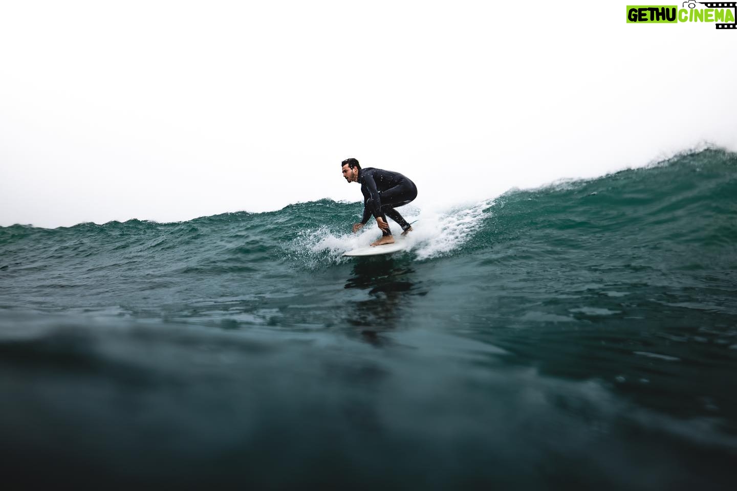 Greg Rogstad - 1.1K Likes - Flying on the waters face. Thanks @josiahrogstad @jayhonlee @porter__
Photocred📸 @josiahrogstad