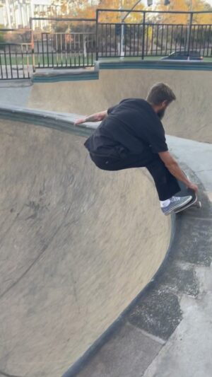 Greyson Fletcher Instagram - 215 cruise roll ride @independenttrucks // 🎥 @milosimler //