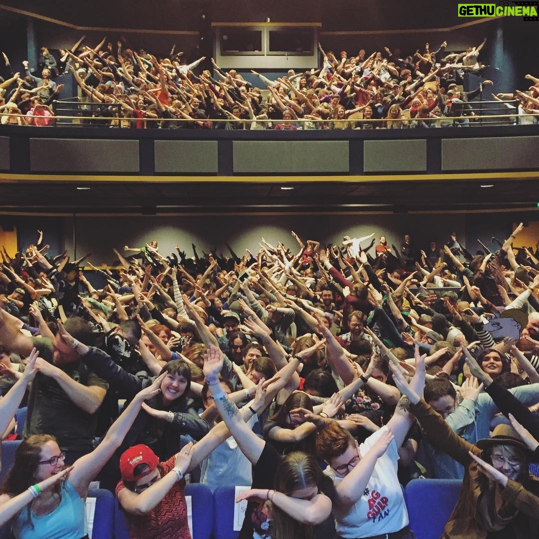 Griffin McElroy - 7.1K Likes - Oops we made 900 people dab