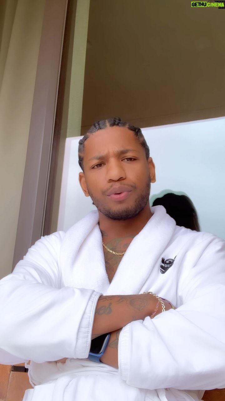 Guapdad 4000 - 8.2K Likes - Here's how I feel about rap. I personally don't feel any other rappers should feel any other way, but in agreement with me. But we respect, and how people feel right?? And I feel like if I truly had a shot at the big three I wouldn't be three or two . I love this shit !!!!!
Have a nice day y'all stay attractive.!