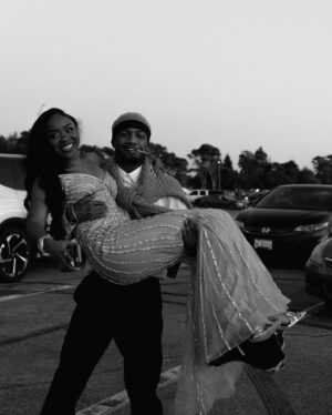 Guapdad 4000 Instagram - Sent my lil sister off to prom the other day 

her feet hurt ok, ima pick you up 
Too windy ok, ima hold down the red carpet my self 
Nothing to hold the balloons , ok tie that sh*t around my shoe .

I’ll be barefoot in this b*tch 

Ready 2 die bout my baby !!!!

#realbigbrother