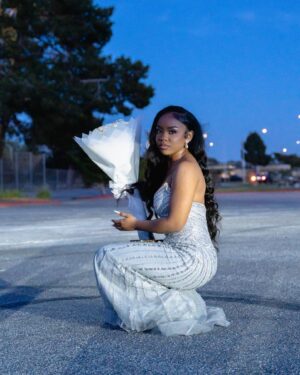 Guapdad 4000 Instagram - Sent my lil sister off to prom the other day 

her feet hurt ok, ima pick you up 
Too windy ok, ima hold down the red carpet my self 
Nothing to hold the balloons , ok tie that sh*t around my shoe .

I’ll be barefoot in this b*tch 

Ready 2 die bout my baby !!!!

#realbigbrother