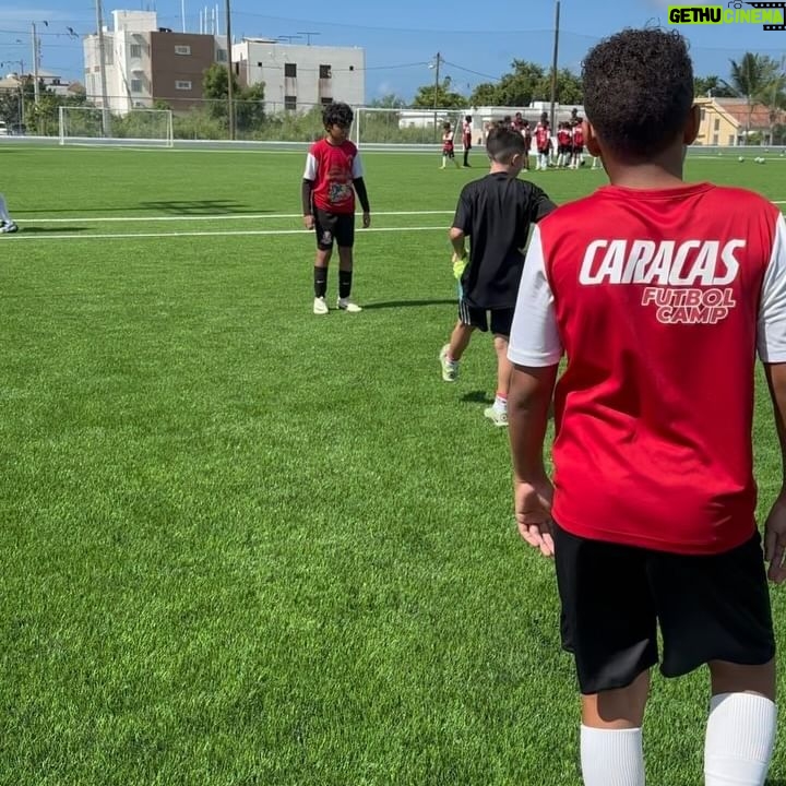 Guido Cannetti - 466 Likes - Hoy visité a un gran amigo que me dio la vida @joel_infusino en República Dominicana muy contento de ver tu progreso y como transmitís lo que tanto amas ⚽️ gracias por invitar a mis hijos a entrenar enseñándoles lo fundamental. Que linda cancha armaron @realromanafc te felicito mucho éxito 🏆