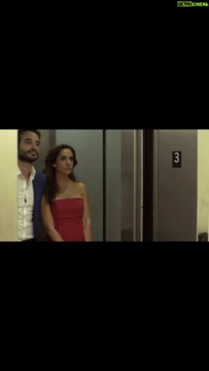 Guido Massri Instagram - Quien siguió esta historia de amor entre Lara y Adan? #amazonprimevideo