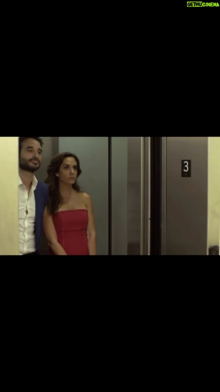 Guido Massri - 1.4K Likes - Quien siguió esta historia de amor entre Lara y Adan? #amazonprimevideo