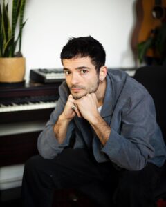 Actor Guido Pennelli HD Instagram Photos and Wallpapers April 2024