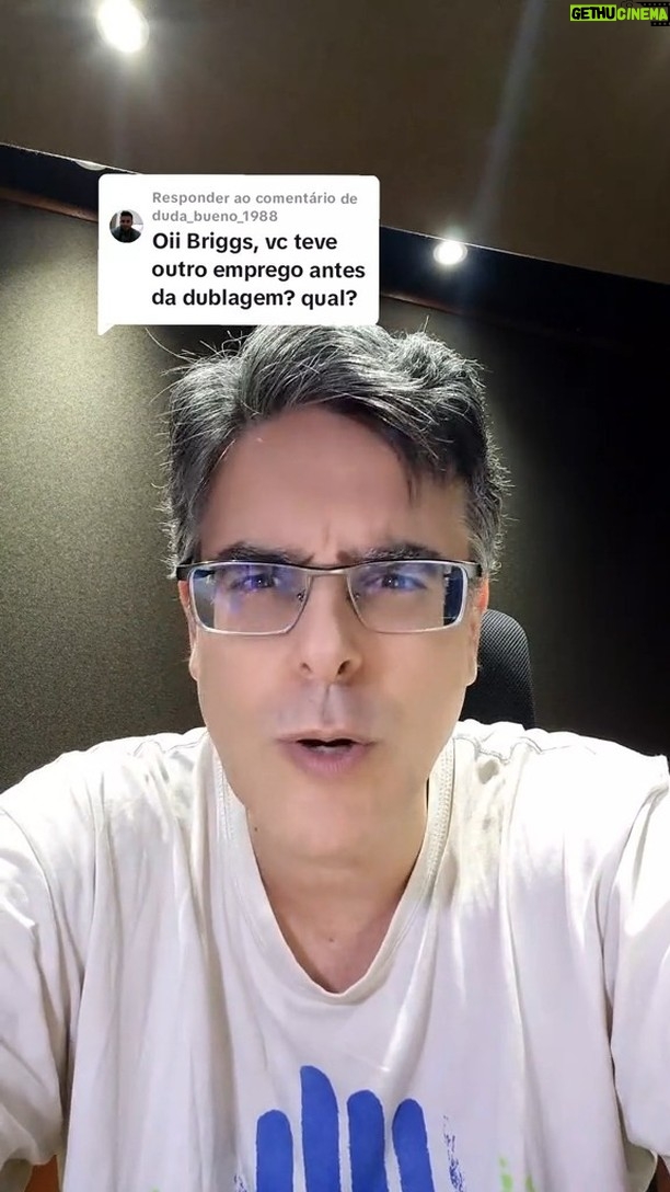 Guilherme Briggs - 19K Likes - Tive outro emprego antes da dublagem?
Na rede vizinha eu combinei com os seguidores de responder três perguntas deles sobre qualquer assunto. Essa é a segunda que respondi. ❤️