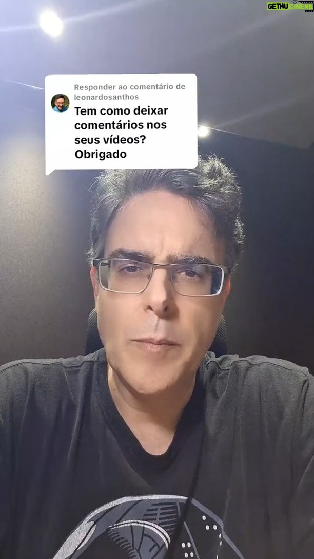 Guilherme Briggs - 13K Likes - Na rede vizinha me perguntaram como se faz pra deixar comentários nos meus vídeos. Foi esse rapaz aqui: @leonardosanthos Espero ter sanado a dúvida dele e a de vocês todos aqui também, pois também serve pro Instagram!