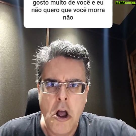Guilherme Briggs - 17.2K Likes - Alguns fãs jovens ficam preocupados comigo e não querem que eu morra.❤️ Resolvi chamar o nosso querido e saudoso Mario Monjardim (voz clássica do Salsicha, Frangolino e do Pernalonga) pra poder comentar a respeito. Vivam com muita alegria e bom humor, não levem as coisas tão a sério. A vida é o nosso maior tesouro. ❤️