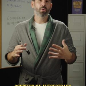 Guilherme Duarte Instagram - Como conduzir na autoestrada sem ser uma besta?

Novo livro, ODEIO PESSOAS, já à venda nas livrarias e naquele sítio maroto do perfil.