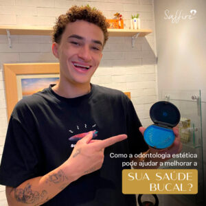 Guilherme Seta Instagram - A odontologia estética vai muito além da aparência do seu sorriso, não é mesmo?

Alinhar os dentes com tratamentos como o Invisalign não só melhora a estética, mas também pode ajudar a prevenir problemas de saúde bucal como: bruxismo, desgaste dental e dor na mandíbula. 

Na Saffire, oferecemos tratamentos personalizados de odontologia estética, que combinam tecnologia e profissionalismo para a saúde e beleza do seu sorriso.

Nossa equipe está pronta para te ajudar! Não deixe que problemas de alinhamento dental e mordida interfiram na sua qualidade de vida.

Saffire - Odontologia e Estética Orofacial ✨

#panamby #odontologiamorumbi #dentistamorumbi #invisaligndoctormorumbi #invisaligndoctorsp #saffireodontologia #odontologia #odontologiaestetica #odontologiadigital