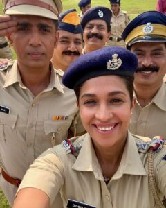 Gulshan Devaiah Instagram - #badcop #bts 
@fremantleindia presents
BADCOP by @aditya_datt 
Only on @disneyplushotstar 
Ep 4 out now!!
New episodes every #Thursday