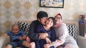 Guntara Hidayat Instagram - ASSALAMUALAIKUM

TAQABBALALLAHU MINNA WA MINKUM, 
MINAL AIDZIN WAL FAIZIN
MOHON MAAF LAHIR DAN BATHIN

saya beserta keluarga mohon maaf atas semua salah dan khilaf baik yang disengaja maupun tidak disengaja 🙏🙏🙏 semoga kita senantiasa selalu dalam lindungan ALLOH TA'ALA.

SELAMAT HARI RAYA IDUL FITRI  1 SYAWAL 1441 HIJRIAH

GUNTARA  DAN KELUARGA