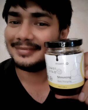 Guntara Hidayat Instagram - Temen2 ini produk aq beli nya di @naturalessenz
Ini banyak banget manfaat nya
Salah satu nya

Madu alami

Mengkombinasikan madu berkualitas tinggi dengan ekstrak jati belanda

Dapat dikonsumsi sebagai pengganti nutrisi tubuh

Bermanfaat membantu mengurangi lemak tubuh, menurunkan berat badan, dan memperkuat daya tahan tubuh

Jangan lupa follow @naturalessenz