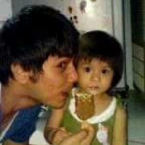 Guntara Hidayat Instagram - Barakallahu fii umrik
wilujeng tepang taun  kk yaya sayang.
Semoga Allah memberikanmu umur yang panjang dan keberkahan dalam hidup kk
Serta diberikan rizki yang berkah dan hati yang selalu bersyukur dan semoga kelak menjadi anak yang salihah.
 Selamat ya kk sayang, sekarang sudah semakin besar, semakin cantik dan makin baik hati jangan cemberut wae...nurut ama papa n mama
sekolah nya makin pinter...ngaji n sholat nya makin getol yah