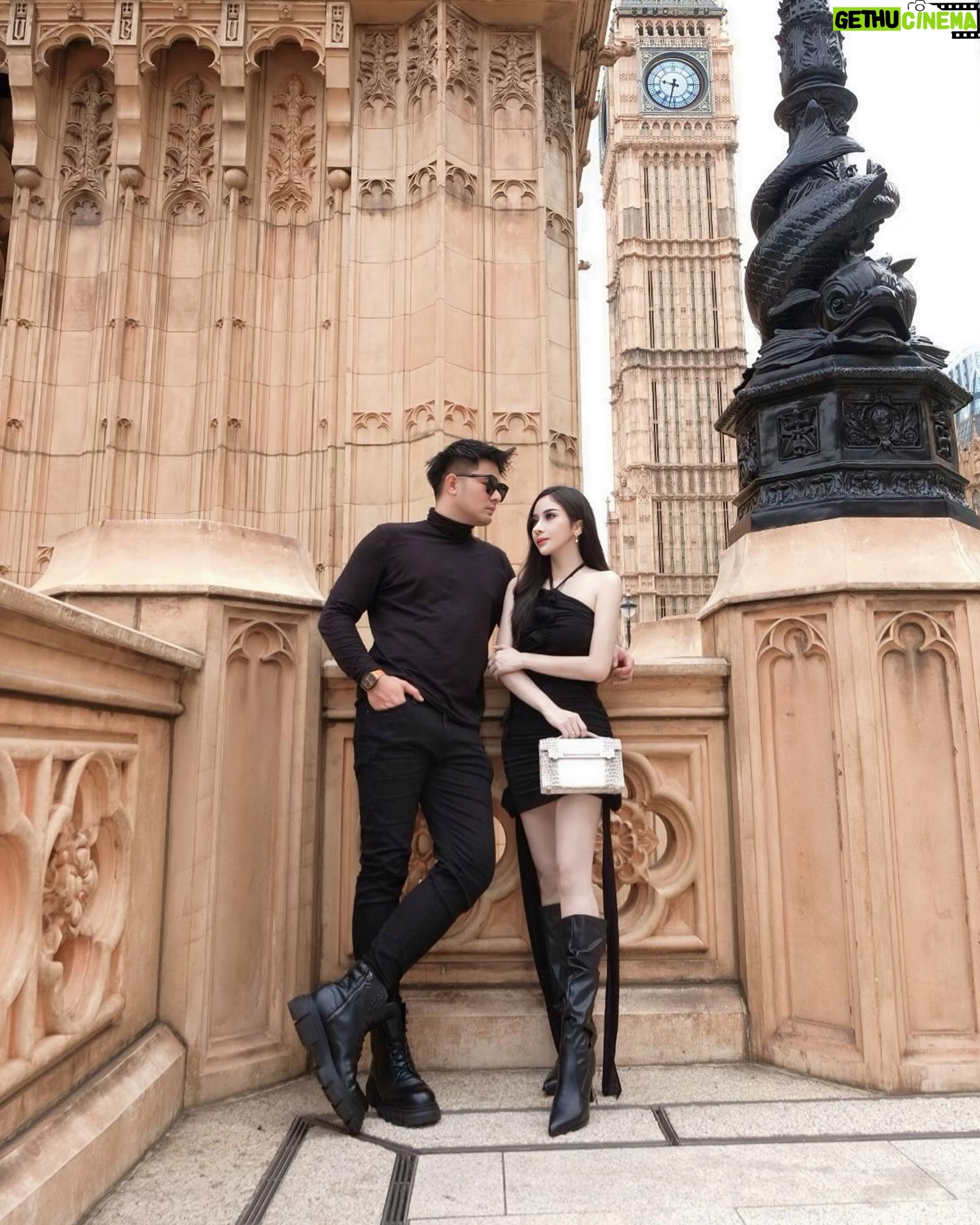Guntur Triyoga - 131K Likes - We Are a Team, Watch Us Build an Empire Together, You'te My Definition of Perfect ♥️ #allahummabarik #husbandandwife