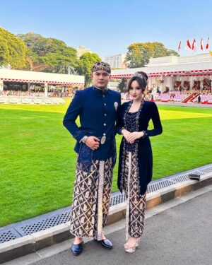 Guntur Triyoga Instagram - Selamat Hari Jadi ke-78 Tahun, Indonesia 🇮🇩 Tercinta, Negara yang Kaya Dan Kuat Karena Keragamannya, Persatuan Dan gotong-royongnya.
Indonesia Tangguh dan Indonesia Tumbuh 💕 #17agustus2023