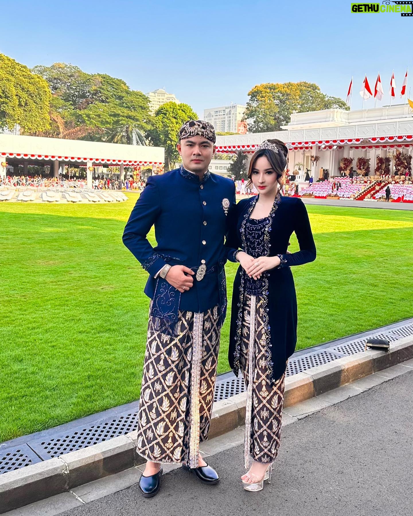 Guntur Triyoga - 387.6K Likes - Selamat Hari Jadi ke-78 Tahun, Indonesia 🇮🇩 Tercinta, Negara yang Kaya Dan Kuat Karena Keragamannya, Persatuan Dan gotong-royongnya.
Indonesia Tangguh dan Indonesia Tumbuh 💕 #17agustus2023