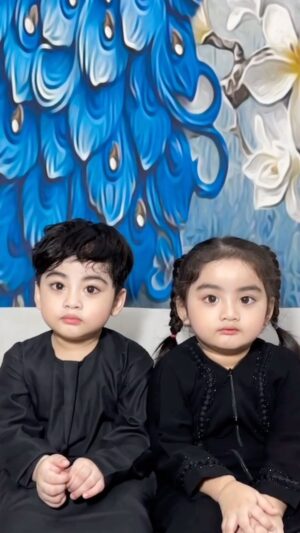 Guntur Triyoga Instagram - Twins Do'a Sebelum Makan Dan Selalu Saling Menyayangi 🤍 #allahummabarik #babytwinsboygirl #cutebaby