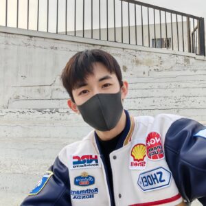 Guo Junchen Instagram - 🏍️