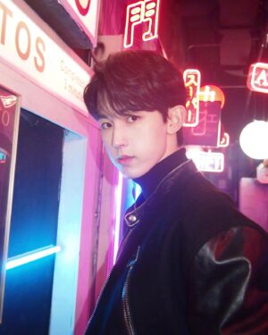 Guo Junchen Instagram - I scorched the earth with my talent and I let my light shine.