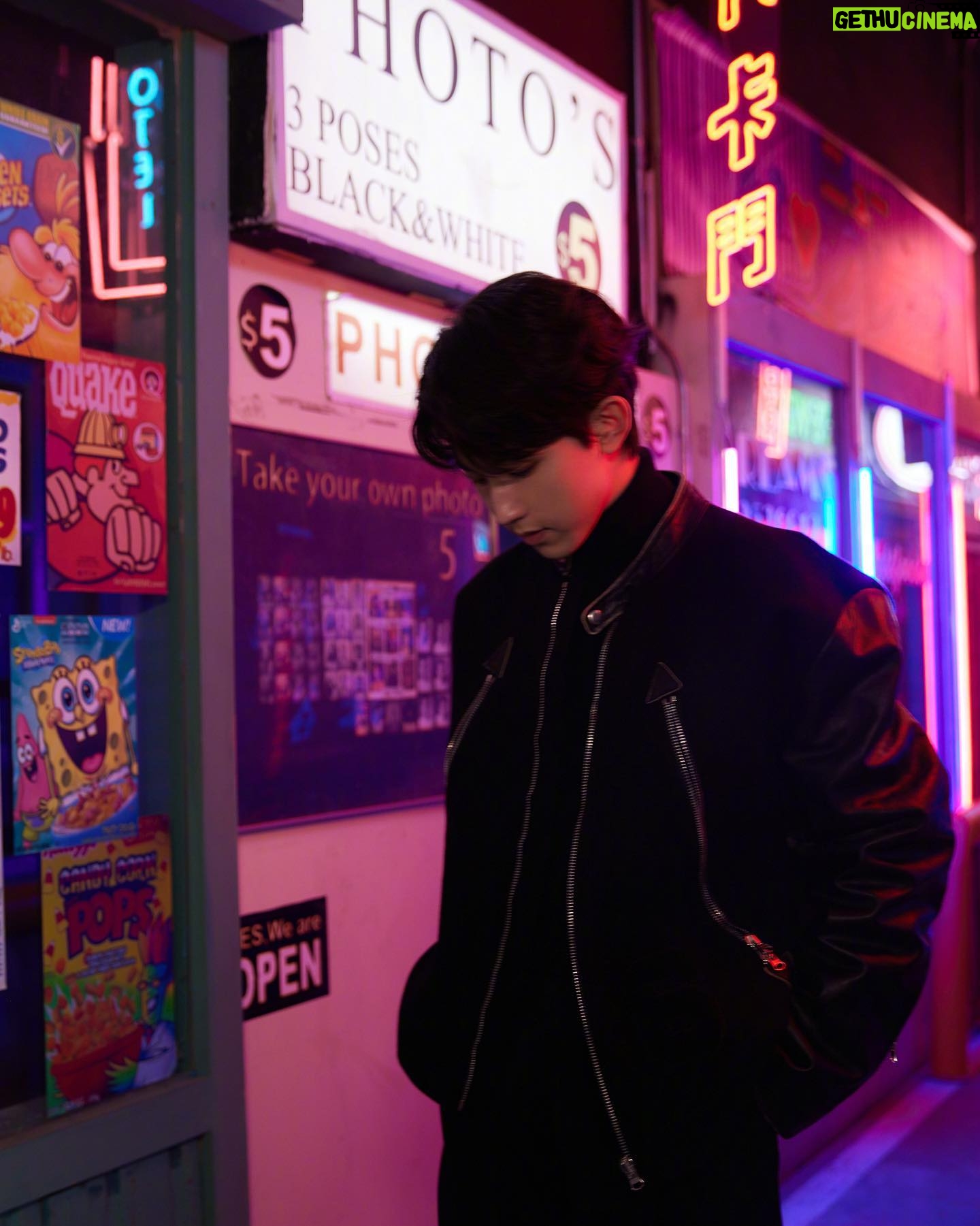 Guo Junchen - 42.4K Likes - I scorched the earth with my talent and I let my light shine.