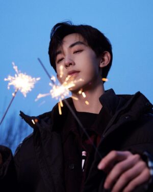 Guo Junchen Instagram - 小年快乐～