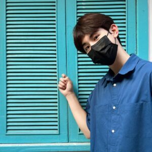 Guo Junchen Instagram - 走走停停的一天🚶🏖️🎮