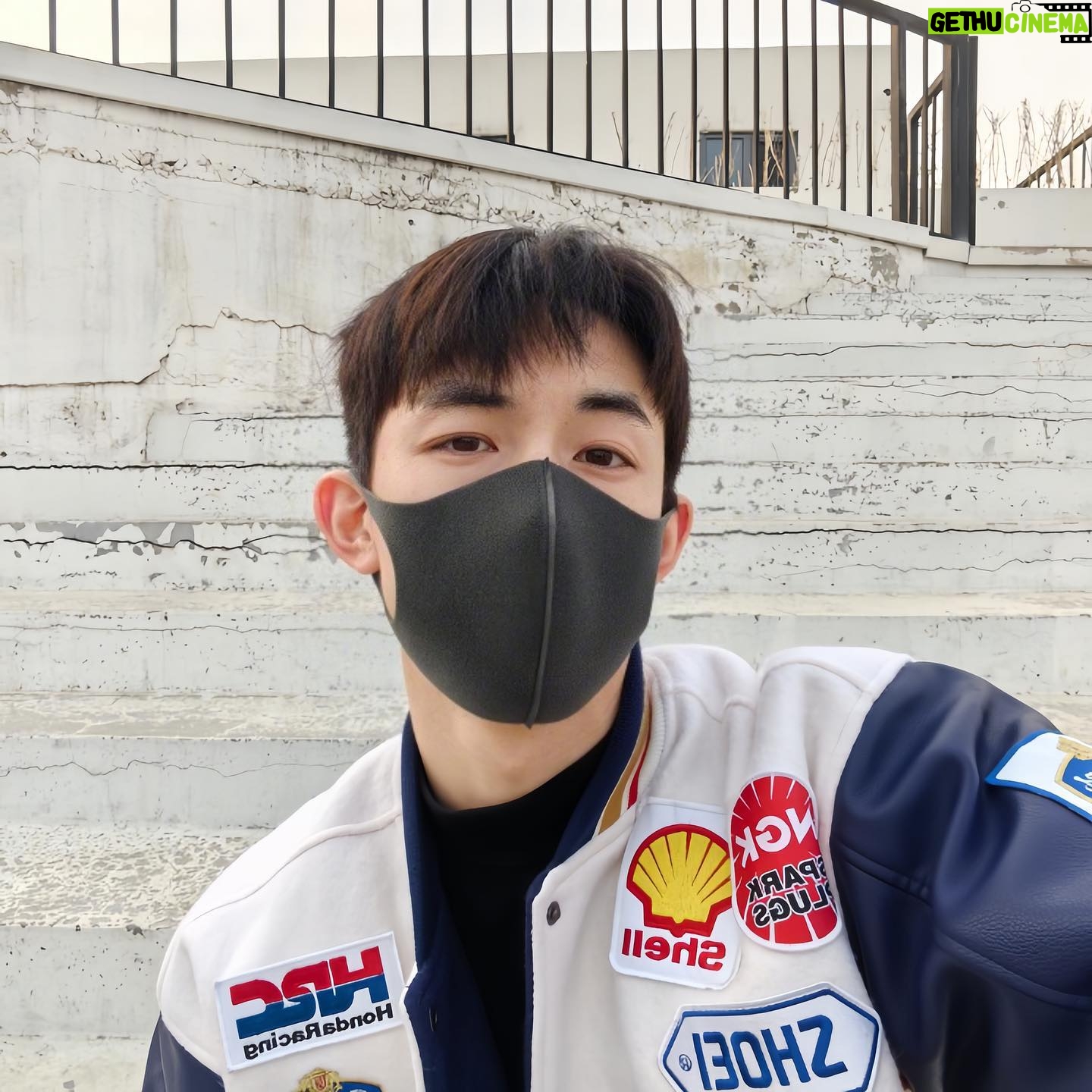 Guo Junchen - 39.5K Likes - 🏍️