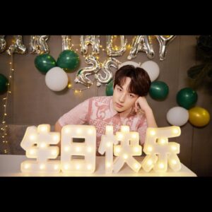 Guo Junchen Instagram - Who says we have to grow up?