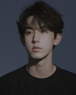 Guo Junchen Instagram - 2️⃣5️⃣🎂

Thanks to all of you for the birthday wishes and kind words. It truly keeps me going. To better days for all of you.💙
#happybirthday #happybirthdaytome