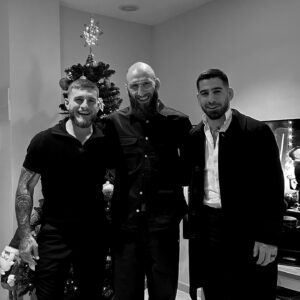 Guram Kutateladze Instagram - Happy New Year, dear friends! 
Peace , Health and Happiness to Earth.
Yours / G. K.