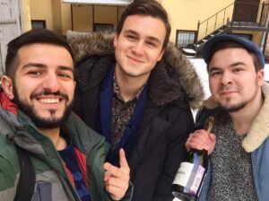 Guram Narmania Instagram - Поздравили Николая Соболева с миллионом! Совсем скоро новая короткометражка с ним главной роли)
#гурамгрузин #rakamakafo
