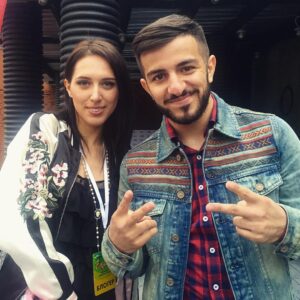 Guram Narmania Instagram - Поехали фоточки с Видфеста! А в этот раз их ой как немного. Я с очень талантливым человеком - Катей Клэп. 
#гурамгрузин #rakamakafo