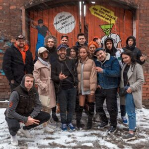 Guram Narmania Instagram - Спасибо всем, кто померз в тот денёчек и достоял до конца - это было важно! Спасибо @kinoarenda за то, что всегда выручают с оборудованием и спасибо @fralid за фотографию!)
#спасибозадень #спасибозаночь #засынаизадочь #гурамгрузин #rakamakafo