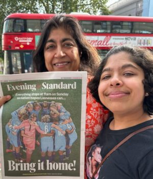 Gurinder Chadha Instagram - #BRINGITHOME! @lionesses @fifawomensworldcup @evening.standard