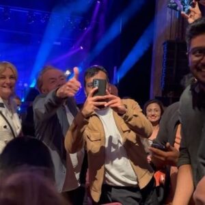 Gurinder Chadha Instagram - Want to know what happens when an Oscar and Emmy award winning Indian composer appearing @LondonPalladium tonight enters the auditorium discreetly to watch the acts before him? @arrahman #legend ❤️💕🙌🏾 @andrewlloydwebber