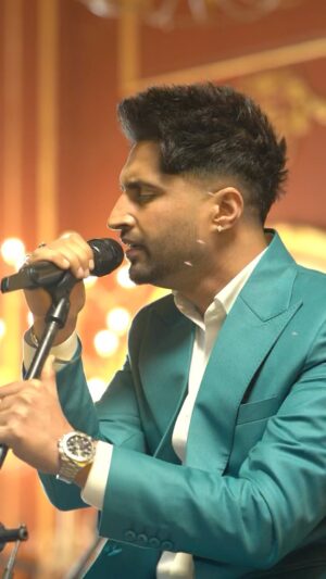 Gurnazar Instagram - This Is Very Special For Me ❤️ #reejan 

@gurnazar_live @jassie.gill @iamgauravdev @kartikdevofficial #gurnazar #gurnazarlive