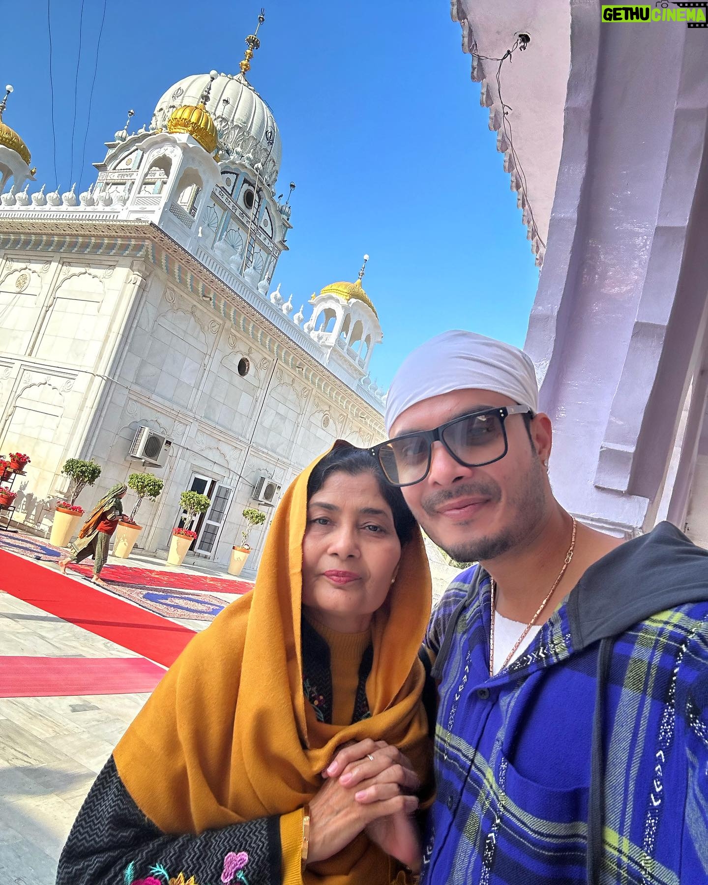 Gurnazar - 13.9K Likes - Waheguru 🙏❤️🌹💐