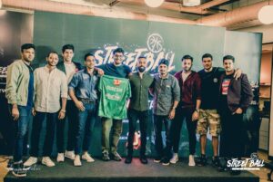 Gursimran Khamba Instagram - Fantastic auction at the first @streetball_league for @buzzerbeatersindia with all the All Stars and the Street all League family! Watch out for more information on the team roster and a whole lot more tomorrow!  #ballbabyball