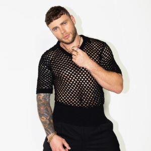 Gus Kenworthy Instagram - Wearing Prada on the cover of Numéro Netherlands photographed by the talented @torianlewin.
.
Grooming: @mark.alan.hair
Styling: @torianlewin & @eedz_c
Editor: @timiletonja
Interview: @janaletonja
Design: @arthurroeloffzen