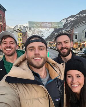 Gus Kenworthy Instagram - Home sweet homo! 🥹 I had THE best time at this year’s @TellurideGaySki Week. I’m already looking forward to next year’s event - hope to see y’all there! 🌈❄️♥️