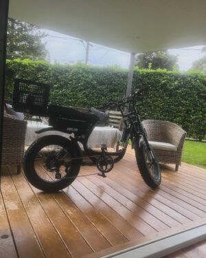 Gus Worland Instagram - Love my new @fatboy_bikes Really enjoying working out the bike tracks around the @beachescouncil