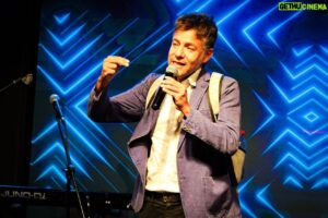 Gustavo Becerra Instagram - Gran inauguración Stand Up @lisboaclub.cl 
El Día ayer fue la inauguración del Stand Up Junto a @gusactor Gracias por la invitación y aquí está algo del material de esa noche 

Stand Up: @laruffinelli @pablozunigatele 
Fotografía: @photosdiegof