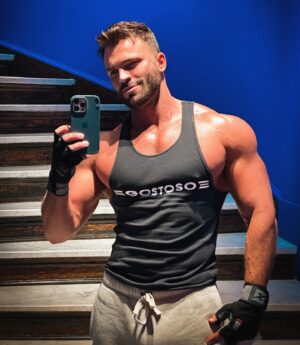 Gustavo Naspolini Instagram - I’m bringing brazilian back @gostoso #fit #gym #nyc #photooftheday