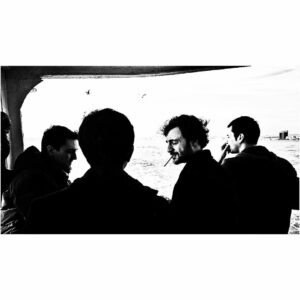 Güven Murat Akpınar Instagram - #tbt  öğreniyorum:)
(beşparmak/iyiçocuklar/ada’cılar)