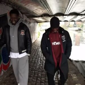 Guvna B Instagram - Took bro for a stroll and a munch in the manor. Our 30 minute chat premieres on Sky Sports Premier League tomorrow night at 8pm. Also streaming worldwide. Love to the Starboy @kudus_mohammed 🇬🇭 and love to @premierleague @westham for the call up ⚒️