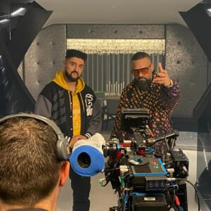 Guz Khan Instagram - It’s been a dream come true. I still think Snatch is the best British film ever made. Seen you in @thegentlemen on @netflix big up @guyritchie @erancreevy and the whole gang.