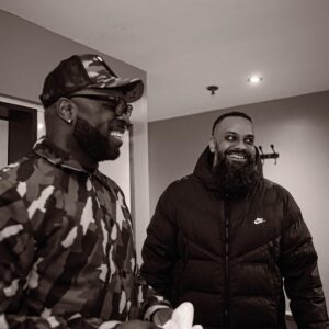 Guz Khan Instagram - My team, Allahumma Baarik. There ain’t none better. 📸 @hvrisworld